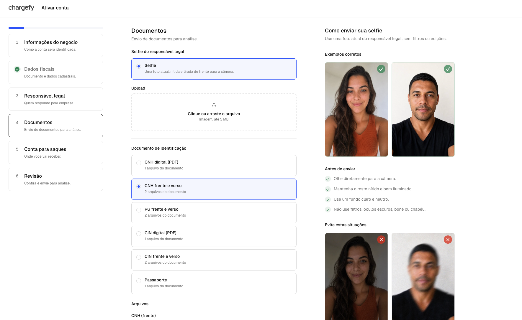 Fluxo de ativação da Chargefy na etapa de documentos, com upload de selfie e orientações visuais